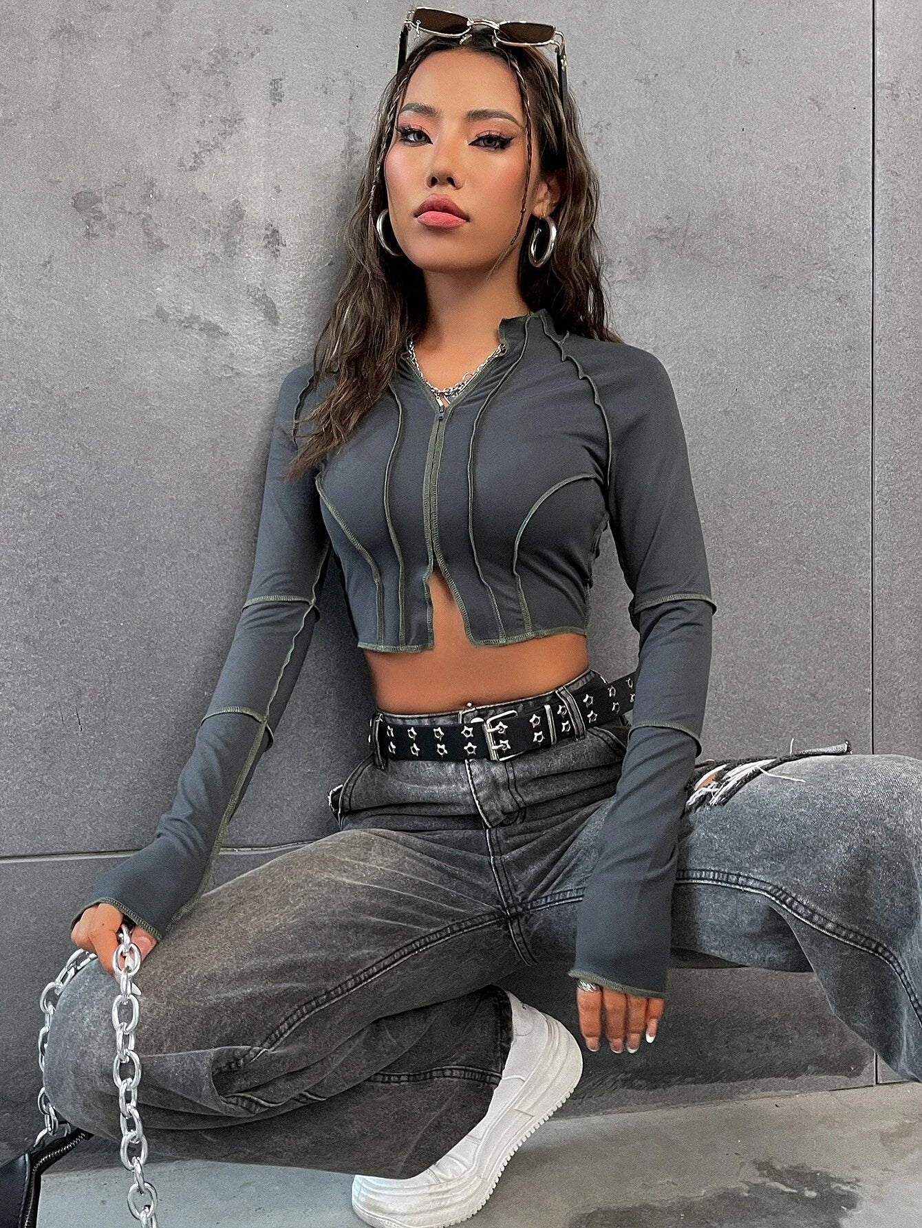 Flirla Top-Stitching Raglan Sleeve Zipper Crop Tee Fall Cloth for Women